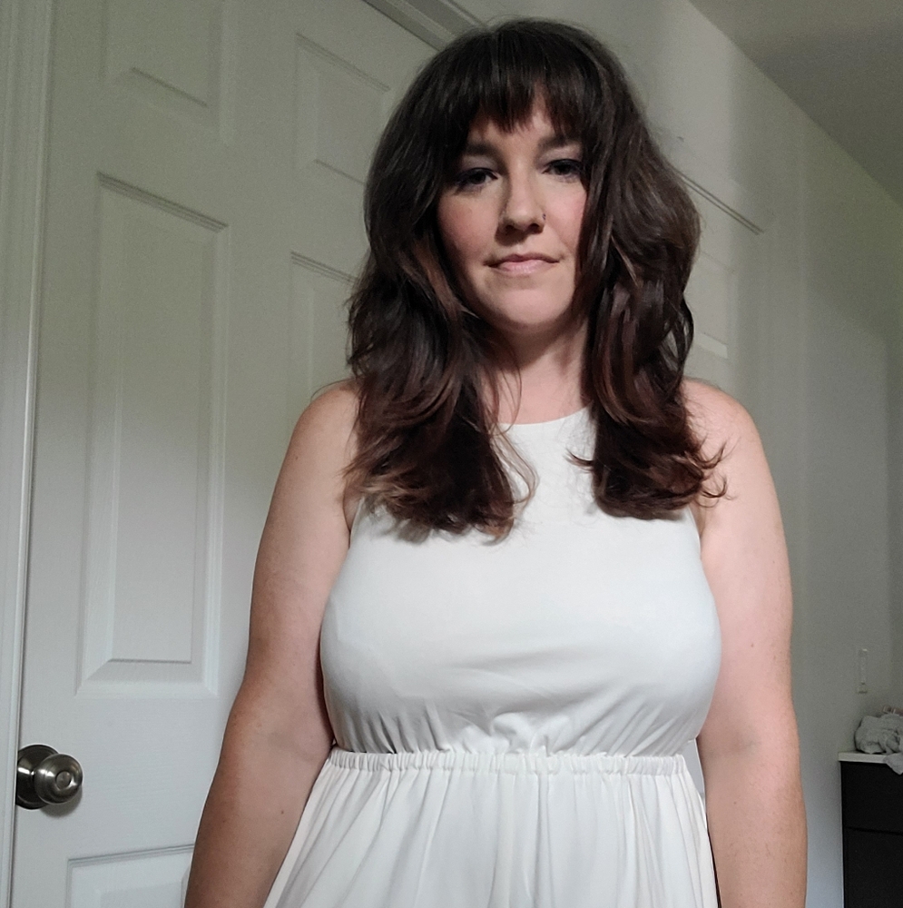 Meet your Posher, Cassandra